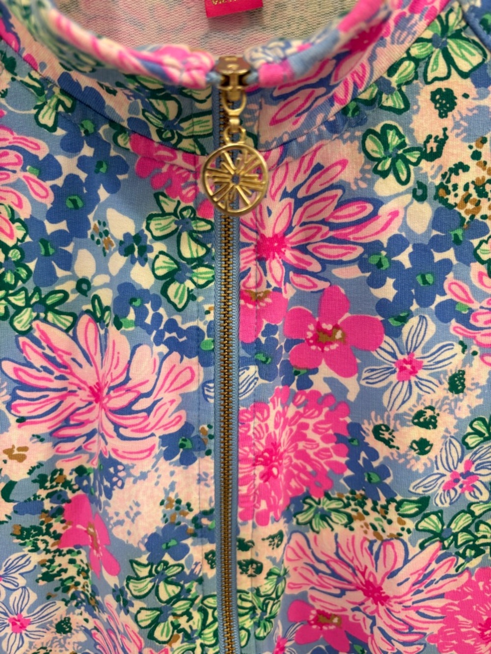 Lilly Pulitzer Melena UPF 50+ Quarter Zip Popover in Multi Lil Soirée All Day L - Picture 3 of 13